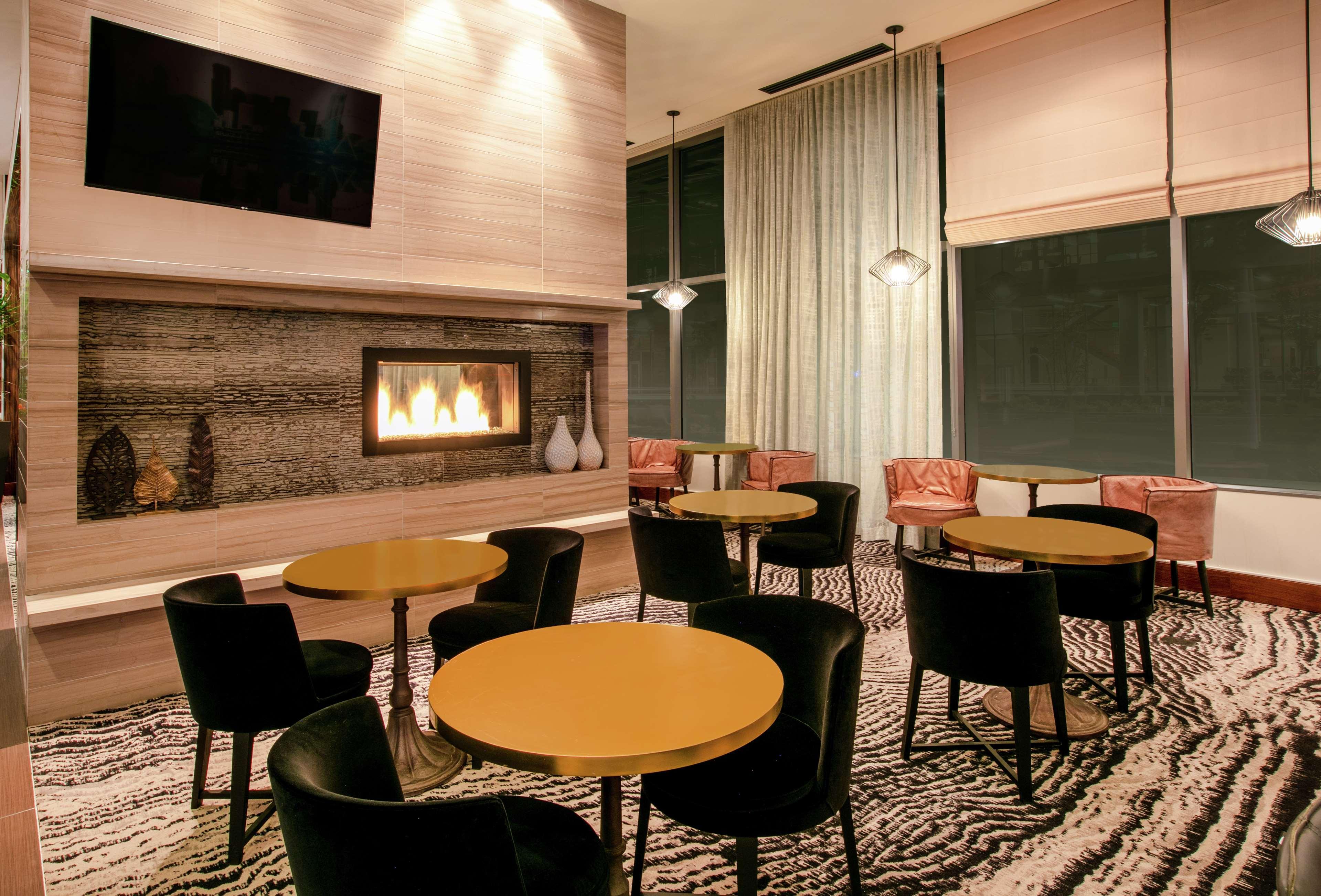 Hilton Garden Inn Seattle Downtown Buitenkant foto