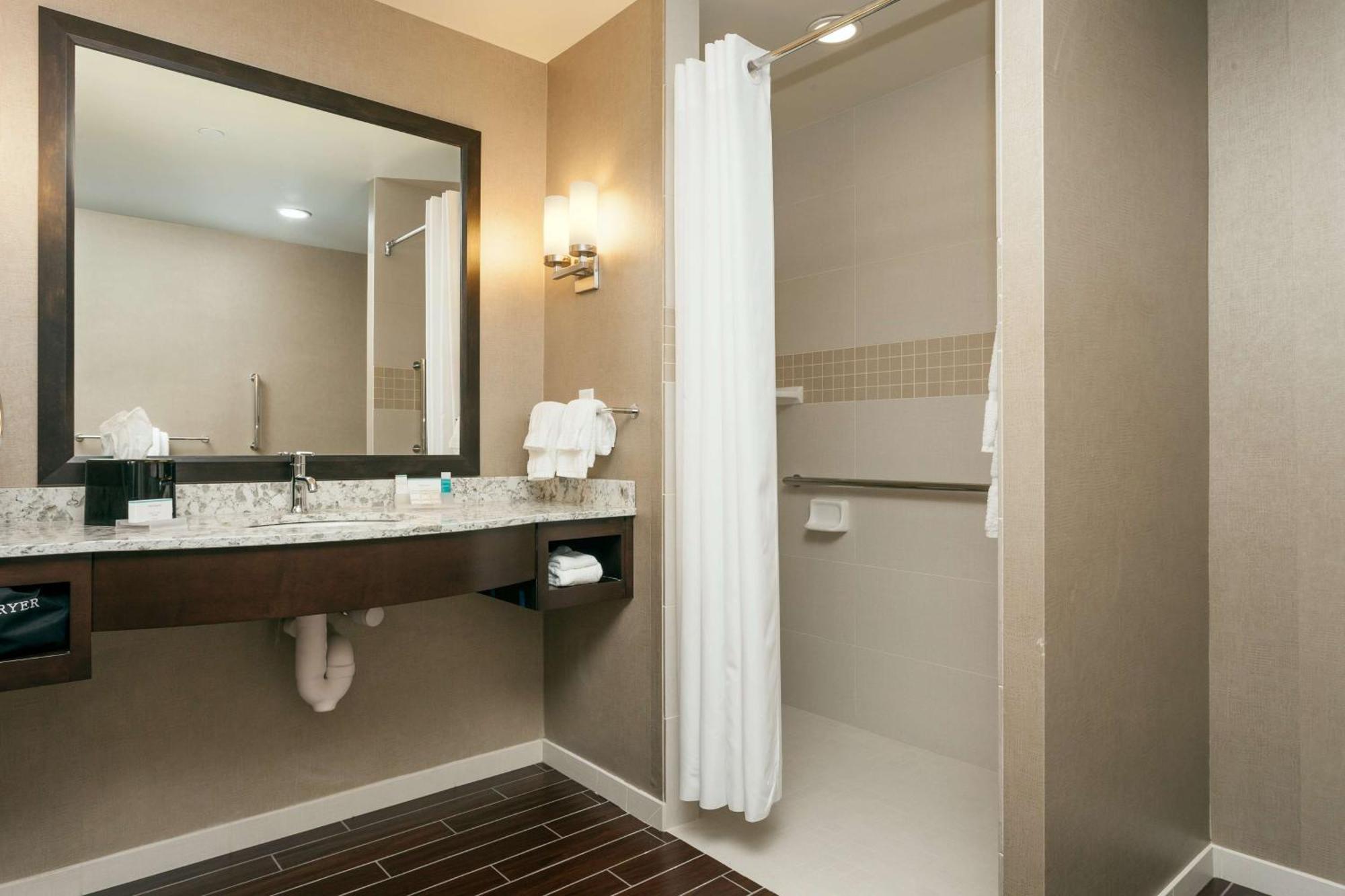 Hilton Garden Inn Seattle Downtown Buitenkant foto